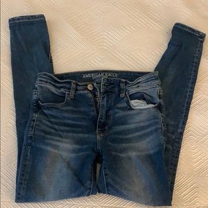 American Eagle Size 6 Skinny Jeans
